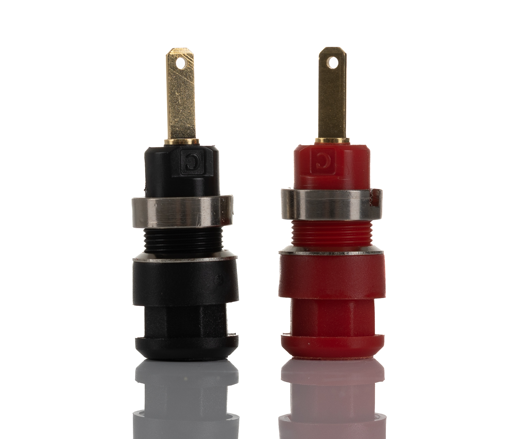 Banana2点 RS PRO バナナソケット メス 黒/赤 | RS