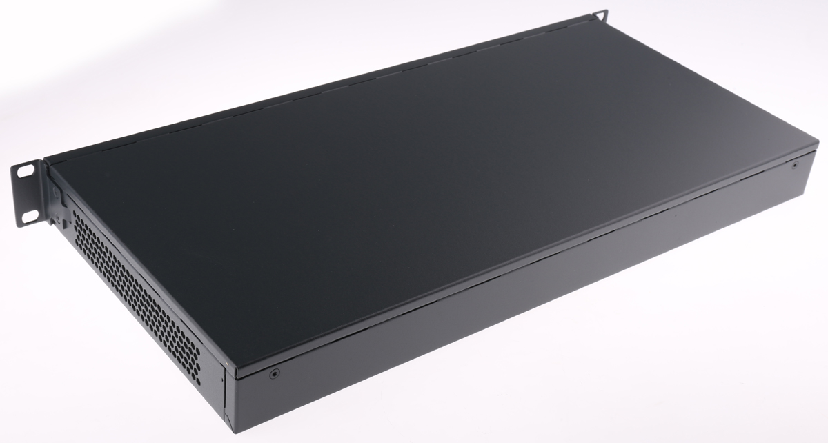 F8104377-01.jpg