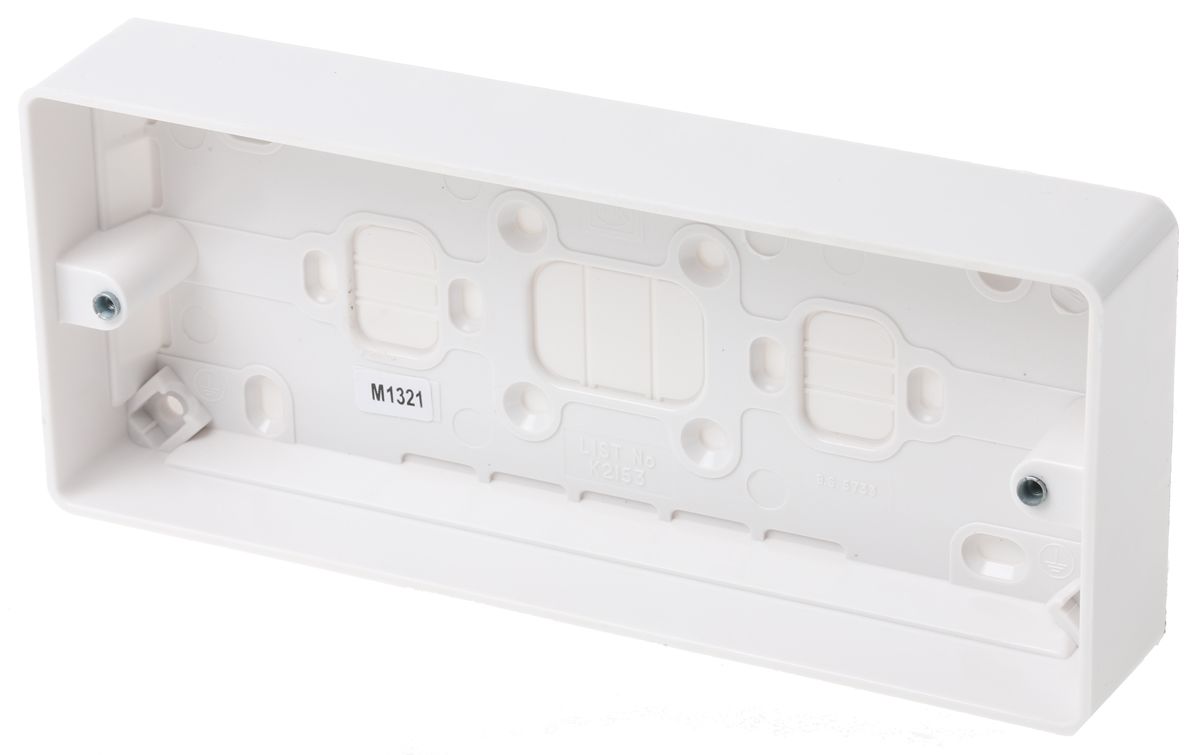 MK Electric Logic Plus White Gloss Back Box, BS, IP20, 3 Gangs, 208 x 87 x 30mm