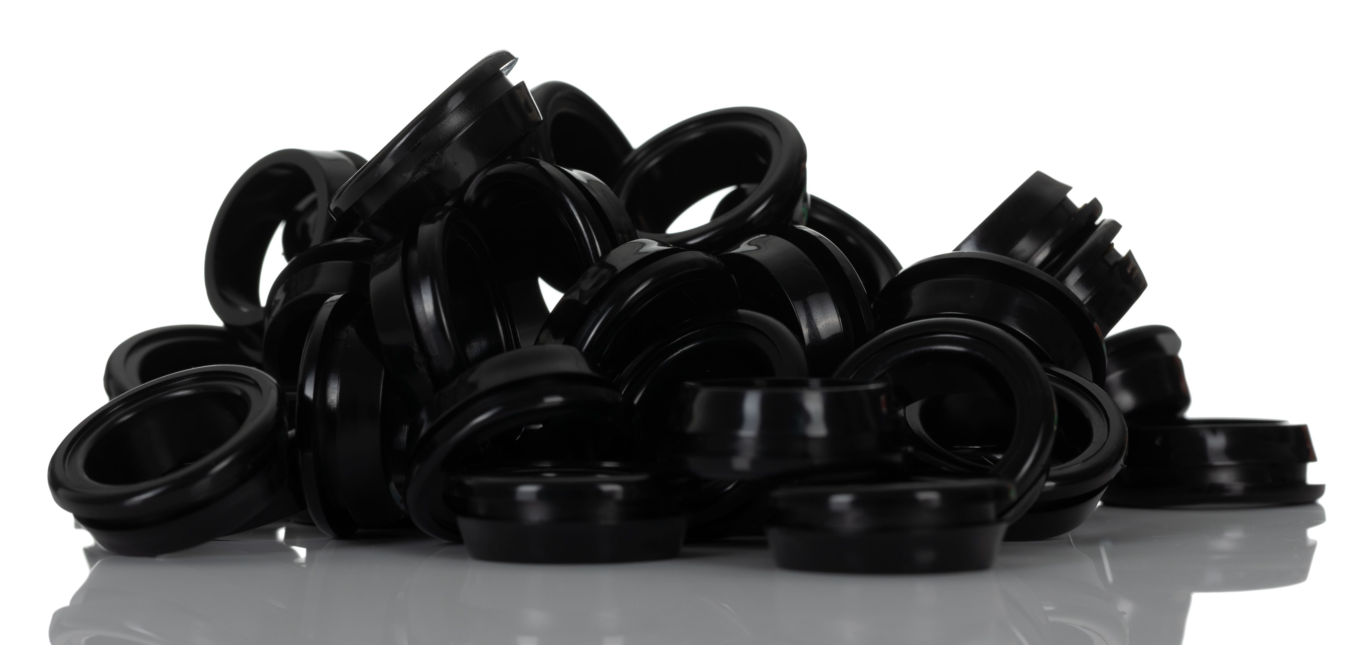 RS PRO Black PVC 19.6mm Cable Grommet for Maximum of 15.5mm Cable Dia.