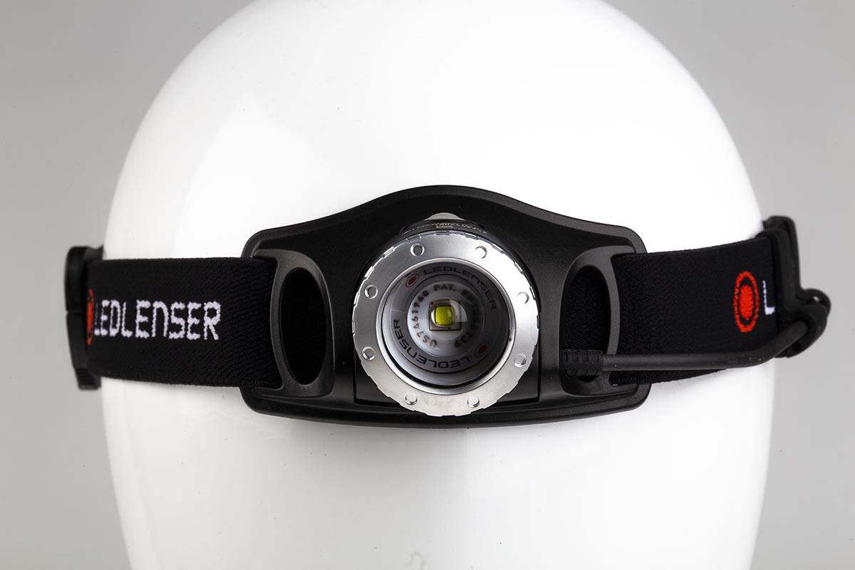 Led Lenser LED Head Torch 300 lm, 160 m Range