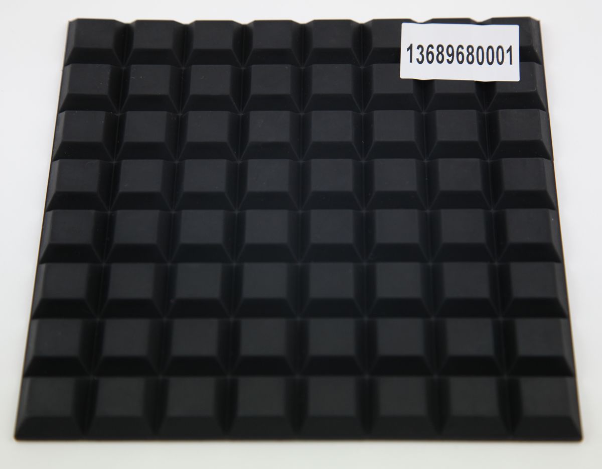 RS PRO Rubber Feet for Use with Extruded Aluminium Enclosures, 20.5 x 20.5 x 7.8mm