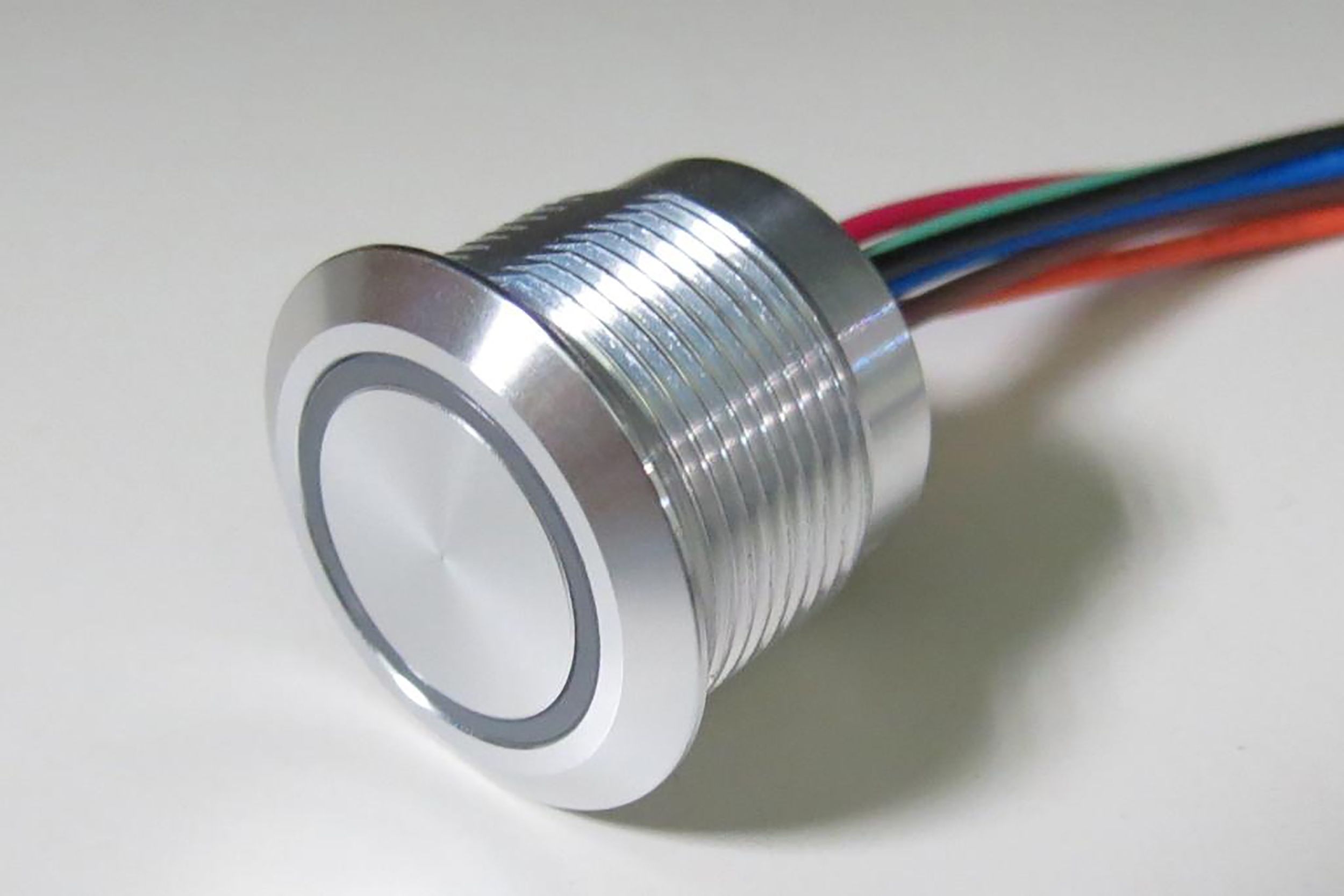 Capacitive Switch Latching, Momentary,Illuminated, RGB, NPN, IP68 RS