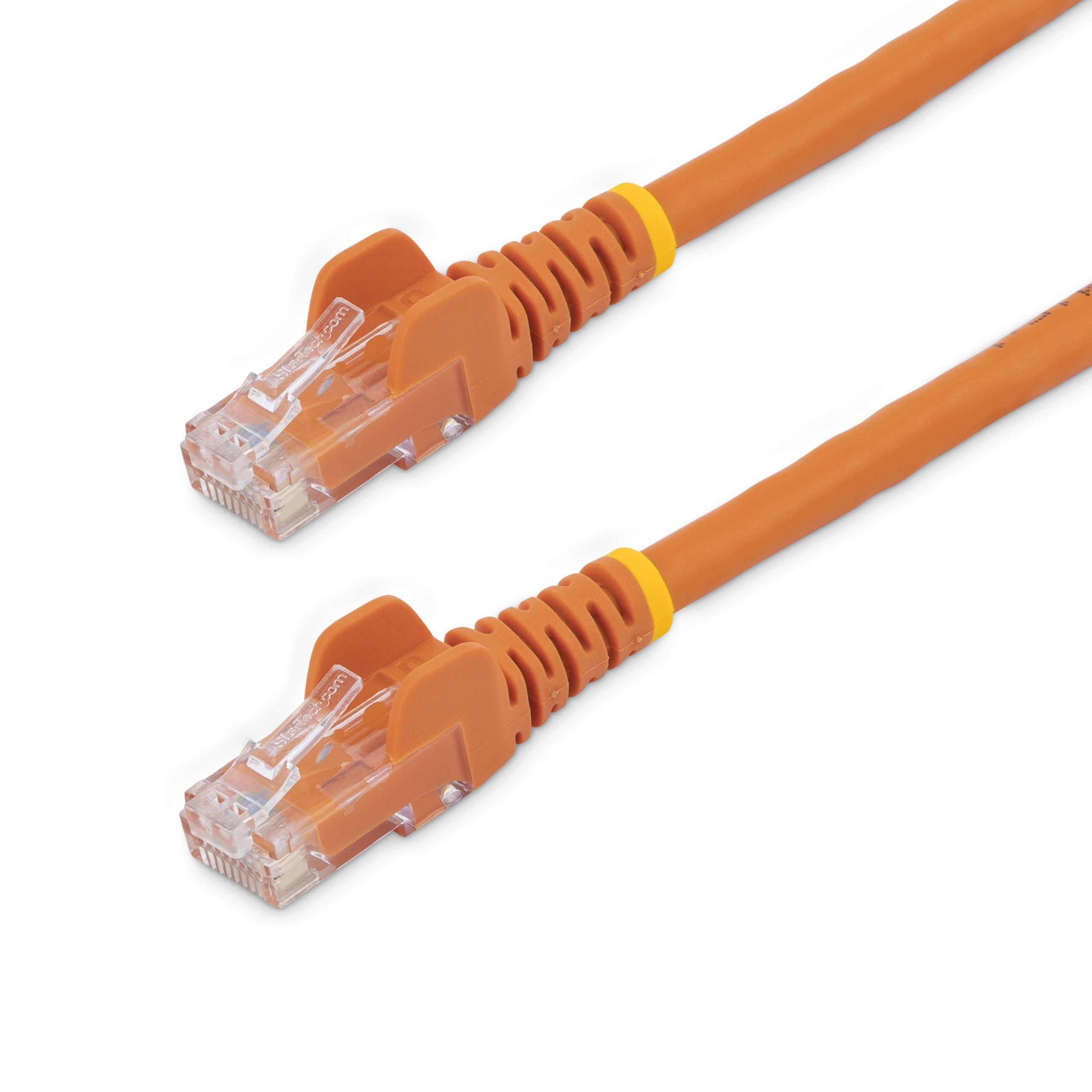 Cable Ethernet Cat6 U/UTP Startech de color Naranja, long. 3m, funda de PVC, Calificación CMG