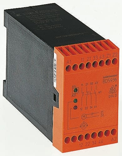Dold Standstill Monitoring Relay with DPDT Contacts, 230 V