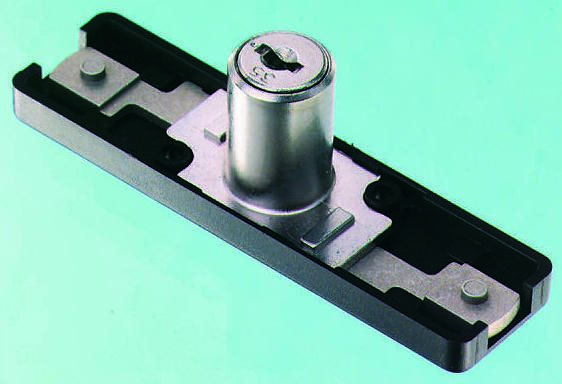 Skupinový zámek, Klíč, Plast Černá, výřez v panelu: 16.5mm Euro-Locks a Lowe & Fletcher group Company