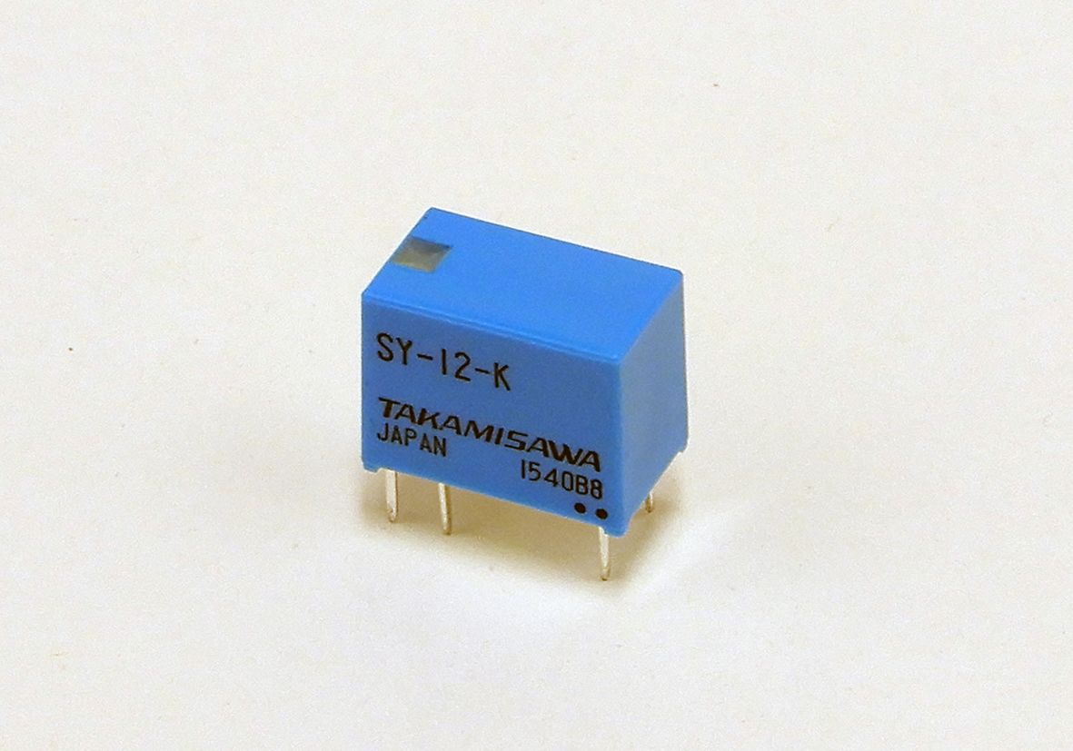 Fujitsu Surface Mount Signal Relay, 12V dc Coil, 2A Switching Current, DPDT