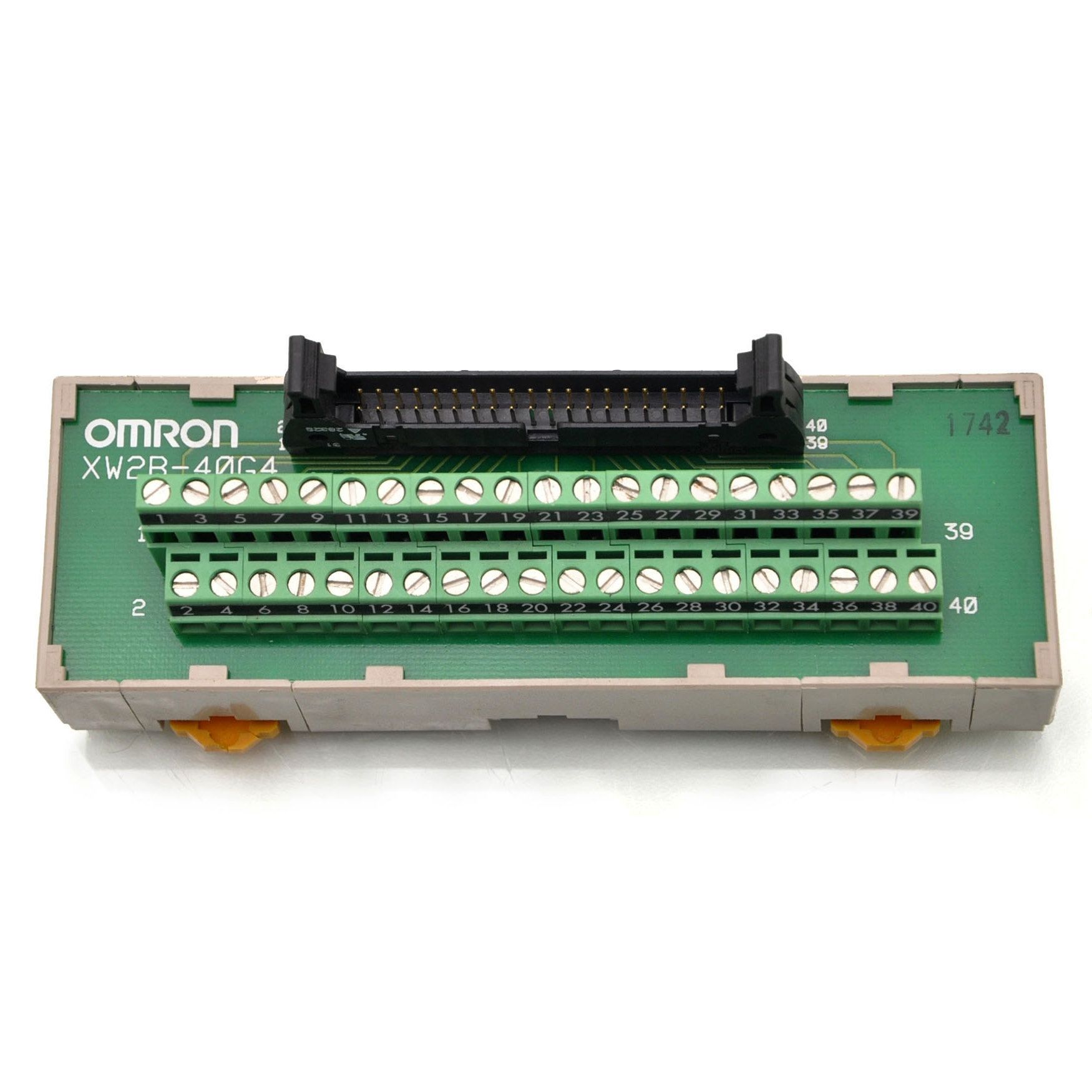 XW2B34G4 Omron 34Way PCB Terminal Block, 1A, Socket Terminals, 0.3 → 1.25 mm RS
