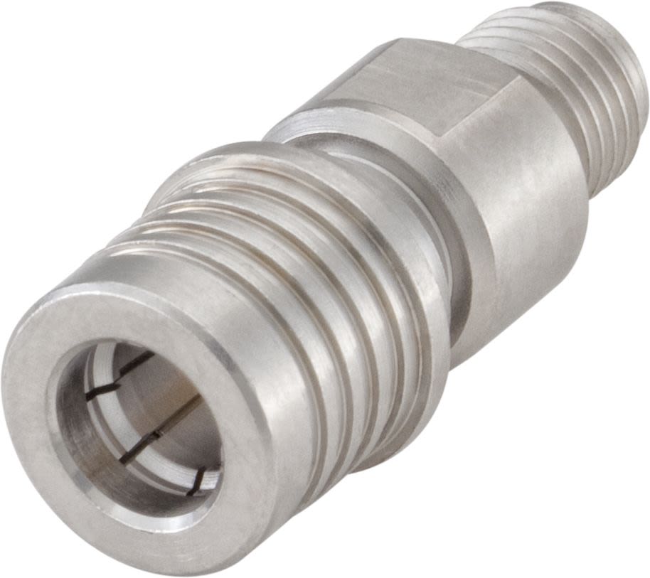 28S132-K00N5 | Straight 50Ω Adapter QMA Plug to SMA Jack 18GHz | RS