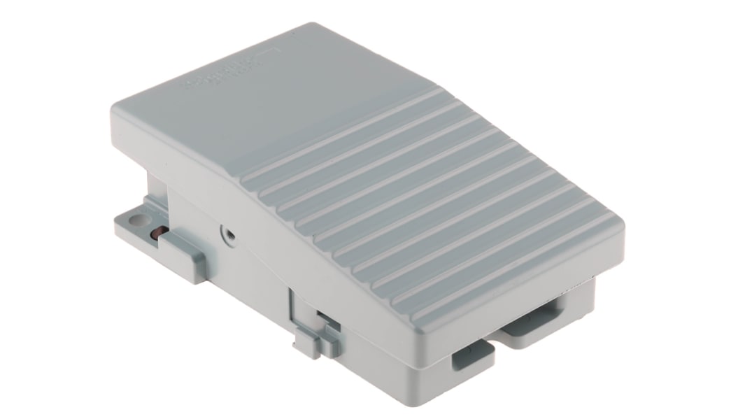 Schneider Electric Industrial Duty Momentary On-Off Foot Switch - Metal Case Material, 2NO/2NC, 270 mA @ 250 V dc, 3 A