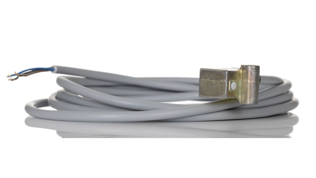 Turck M12 Näherungssensor Induktiv, Kubisch PNP 10 → 30 V dc / 200 mA NO, IP67