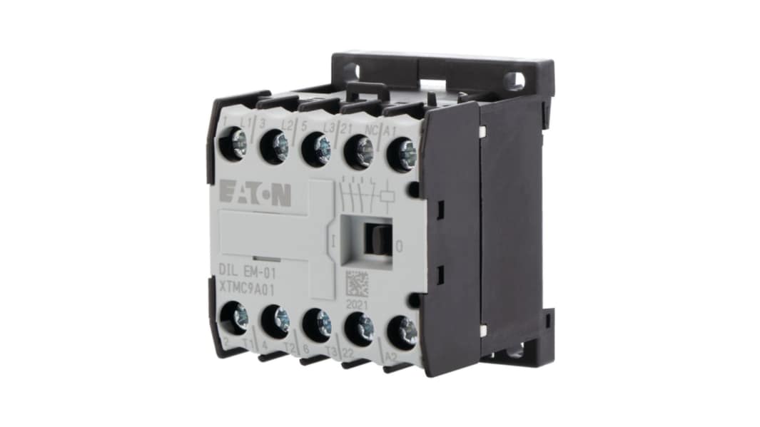 Eaton Contactor, 110 Coil, 3-Pole, 42 A, 3 kW, 1N/C, 690 V