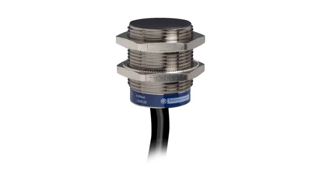 Telemecanique Sensors Inductive Threaded Barrel Proximity Sensor, M30, 15 mm Detection, 2-Wire NC, 12 → 24 V dc