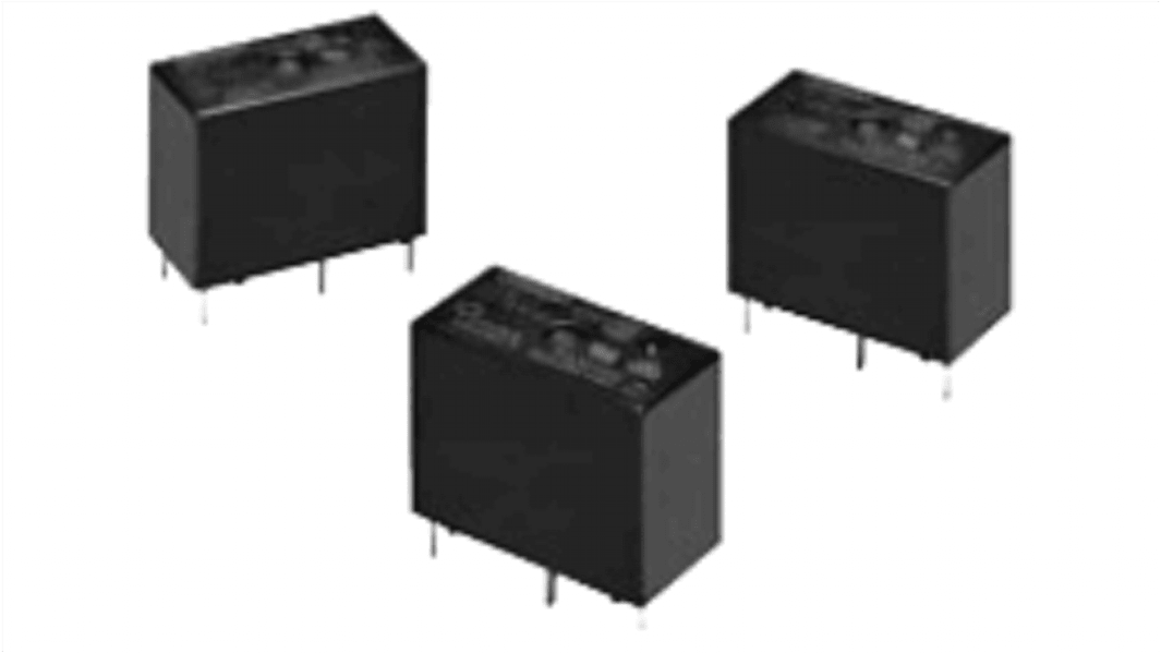 Omron PCB Mount Power Relay, 12V dc Coil, 10A Switching Current, SPDT