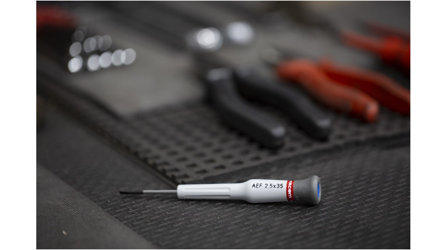 Facom Slotted  Screwdriver, 2,5 mm Tip, 35 mm Blade, 117 mm Overall