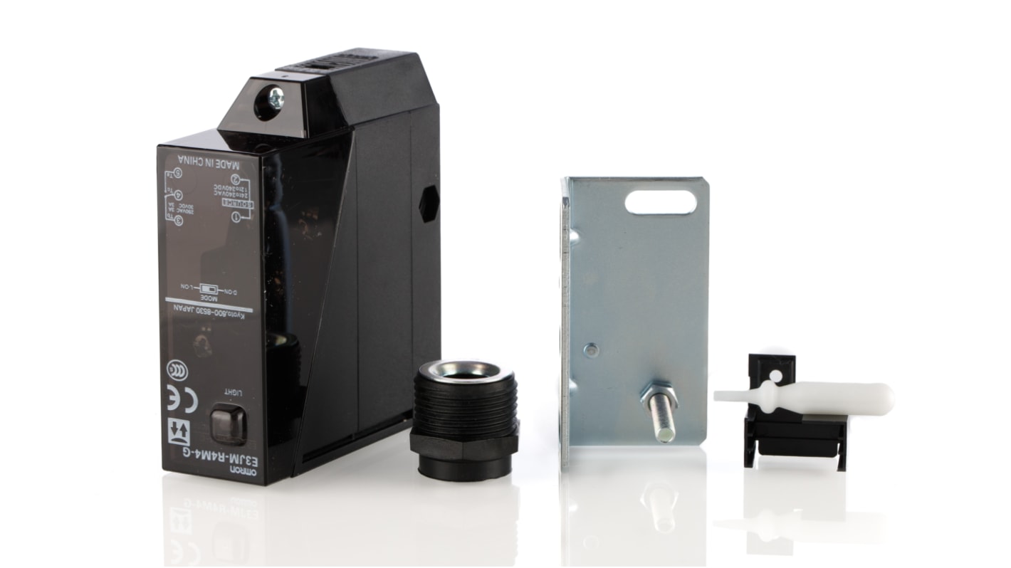 Rs-Online Sensore fotoelettrico Rettangolare Omron a retroriflessione rilevamento 4 m uscita Relè