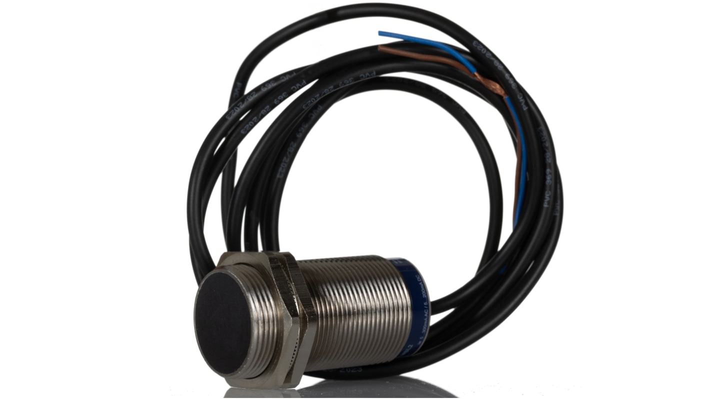 Telemecanique Sensors Inductive Barrel Proximity Sensor, M30, 15 mm Detection, 2-Wire NC, 20 → 264 V ac/dc