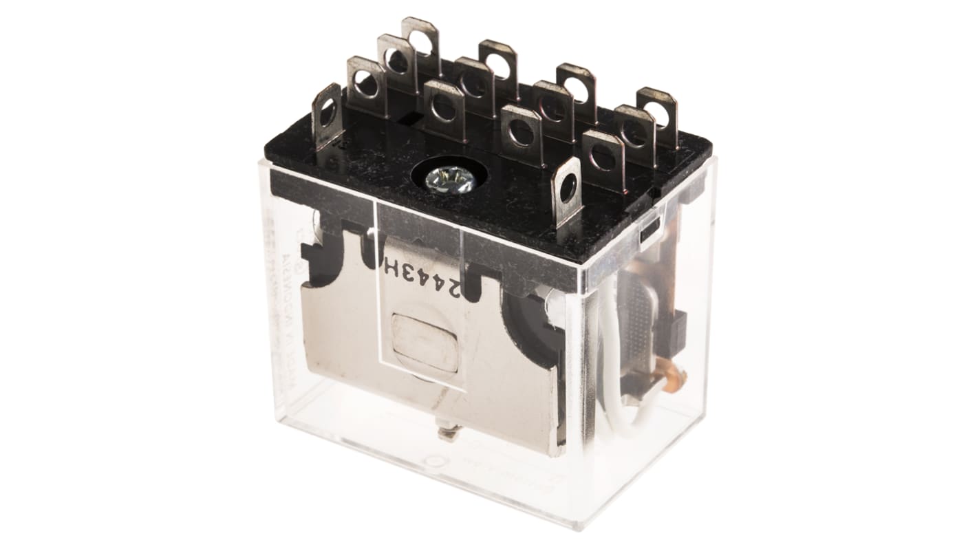 Omron Plug In Power Relay, 230V ac Coil, 10A Switching Current, 4PDT
