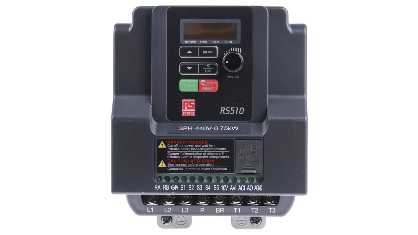 Variateur de fréquence RS PRO, 0,75 kW 380 → 480 V c.a. 3 phases, 4,2 A, 599Hz