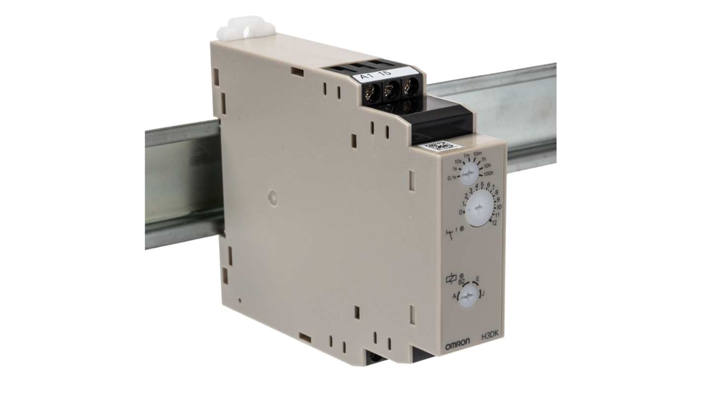 Omron H3DK Series DIN Rail Mount Timer Relay, 12V dc, 1-Contact, 0.1 s → 1200 h, SPDT