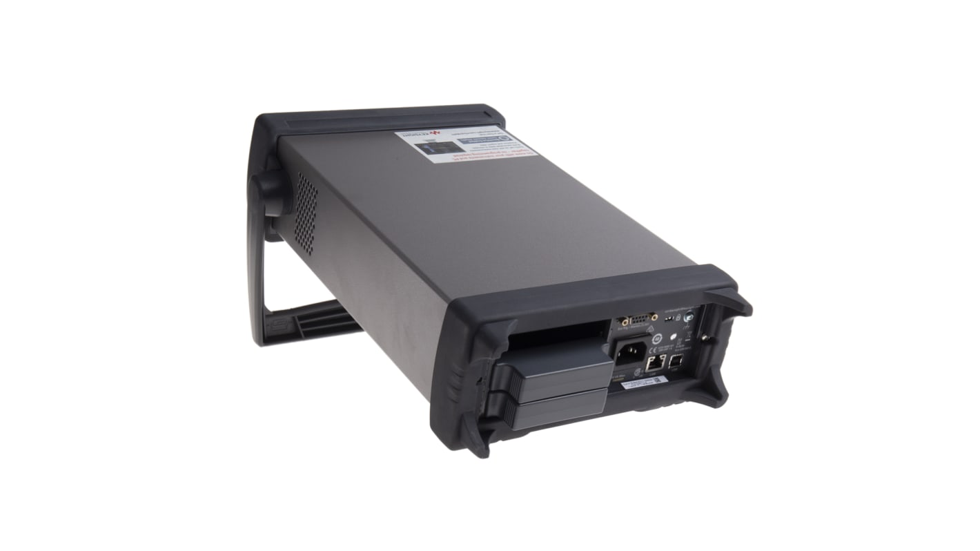 Acquisizione dati digitale Keysight Technologies DAQ970A, 120 (1-Wire), 60 (2-Wire) canali, Cert. LAT