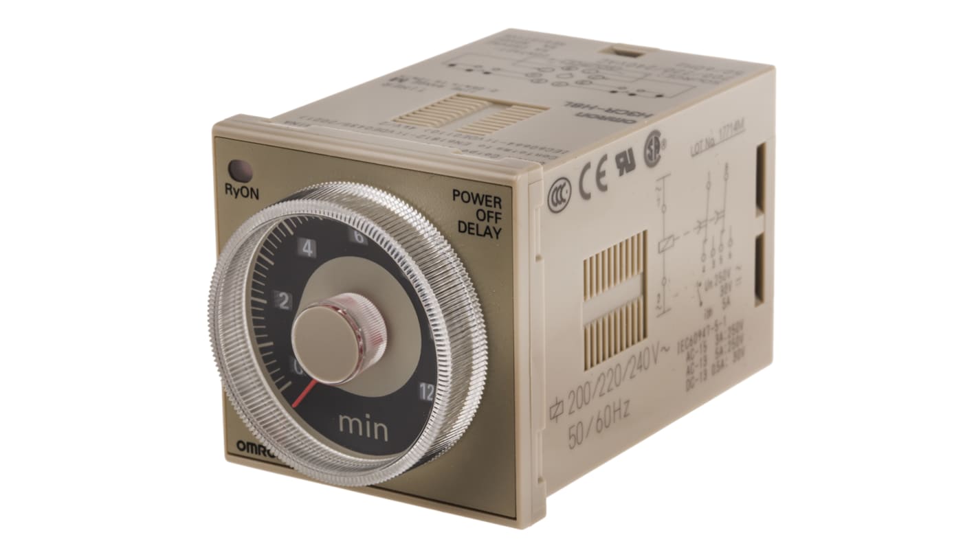 Relais temporisé Omron H3CR, 200 → 240V c.a., Rail DIN, montage panneau, 2 contacts