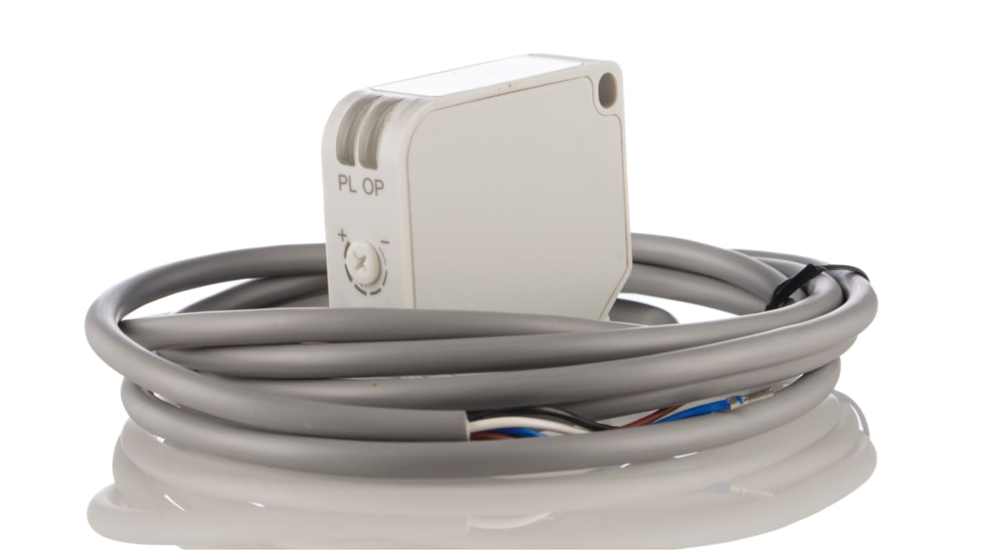 Rs-Online Sensore fotoelettrico Rettangolare RS PRO a retroriflessione polarizzata rilevamento 5 m uscita Relè