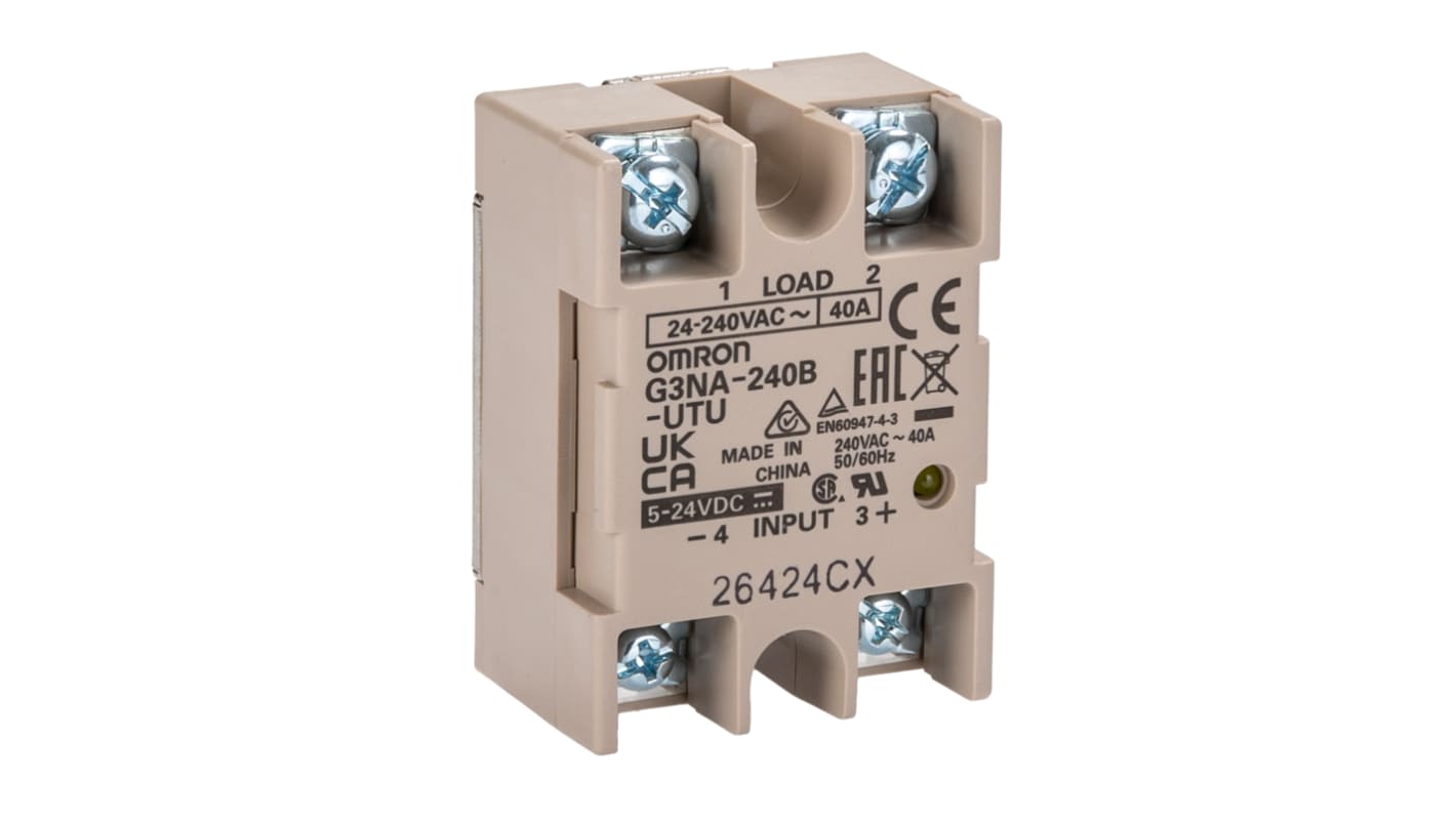 オムロン ソリッドステートリレー, 40 A, 240 V AC, シャ-シ取付 オムロン ソリッドステートリレー, 40 A, 240 V AC, シャ-シ取付