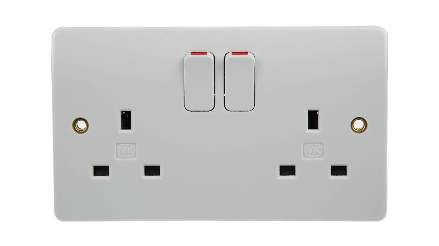 MK Electric 英标插座, 带开关, 2位, 嵌入式安装, 室内使用, 13A, 230 V, 白色, Logic Plus系列