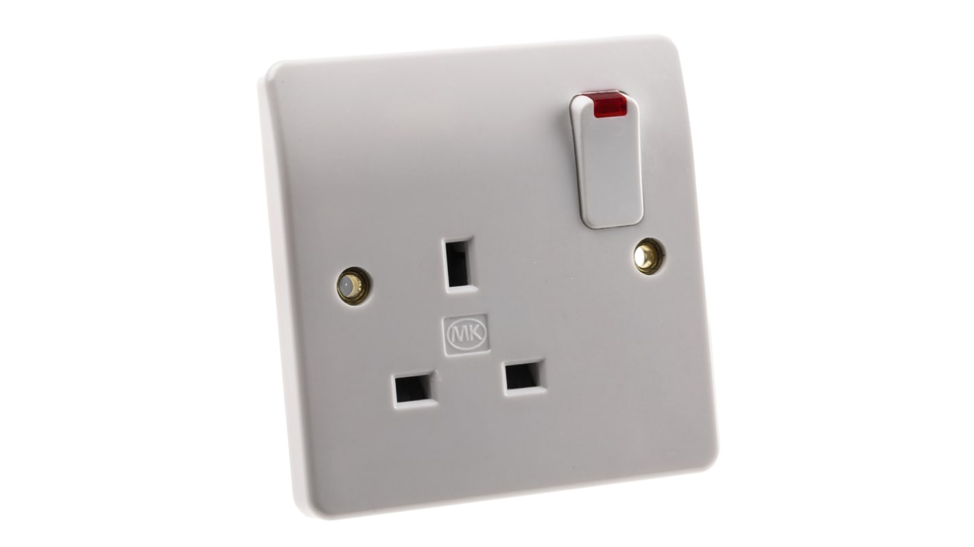 MK Electric 英标插座, 带开关, 1位, 嵌入式安装, 室内使用, 13A, 230 V, 白色, Logic Plus系列