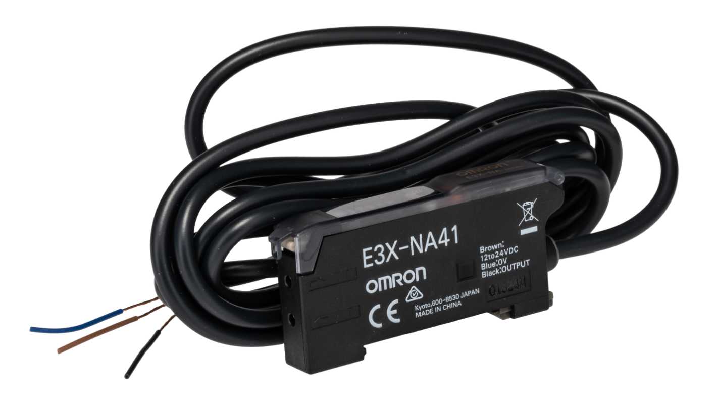 Amplificador de fibra Omron con luz Luz roja sin polaridad, salida PNP, 600 mW, 12→24 V, IP50