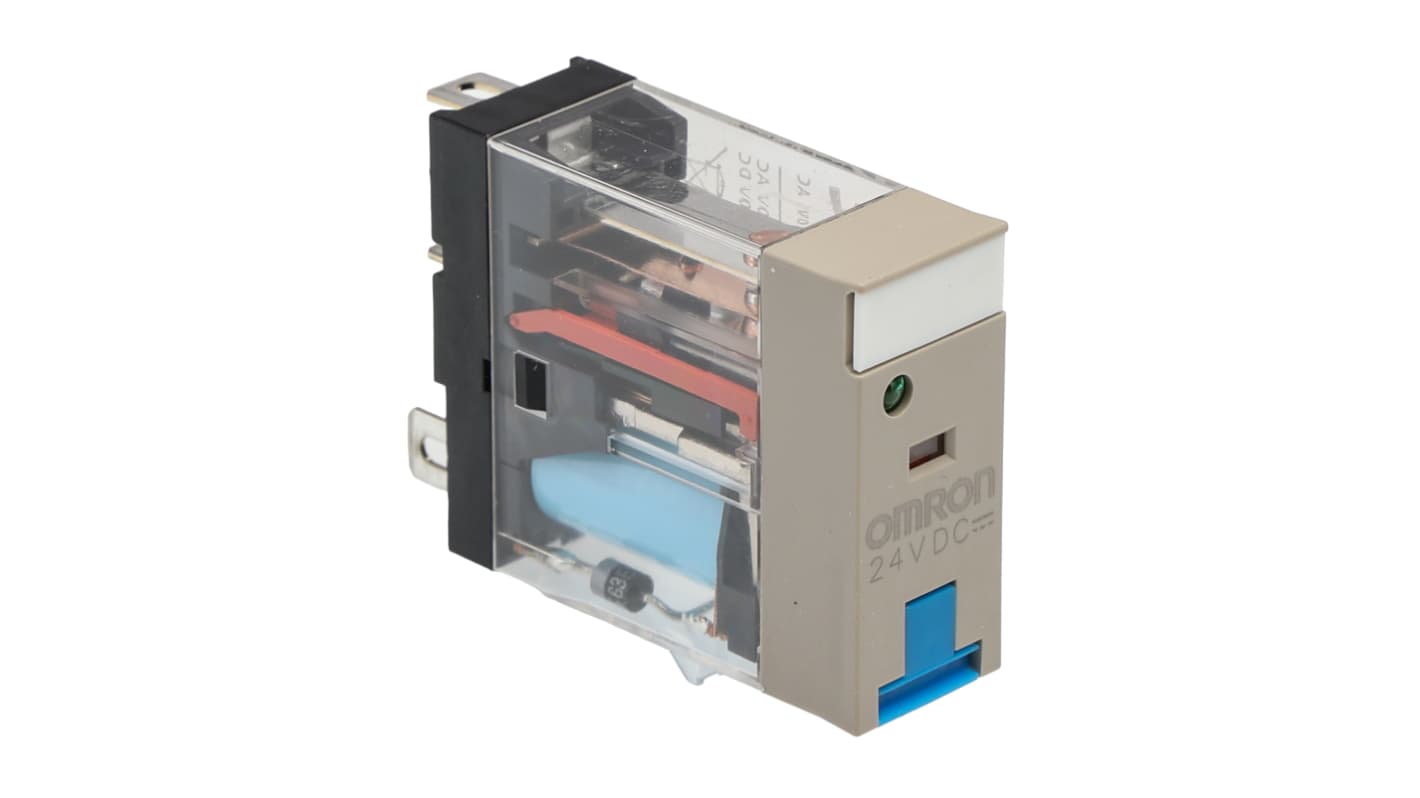 Omron Plug In Relay, 24V dc Coil, 10A Switching Current, SPDT