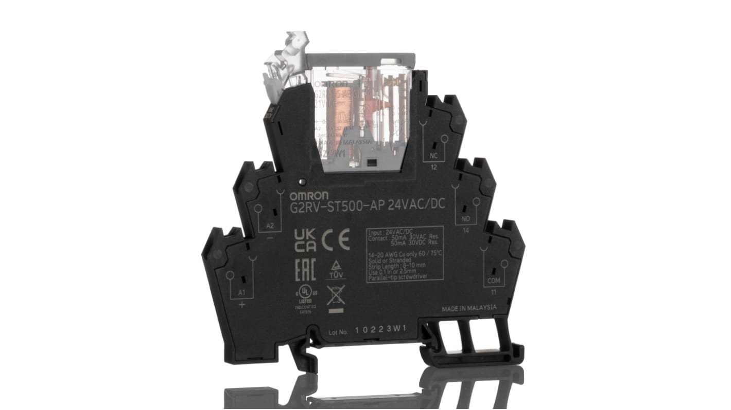 Omron G3RV-ST Series Solid State Interface Relay, 24 Vdc Control, 2 A Load, DIN Rail Mount