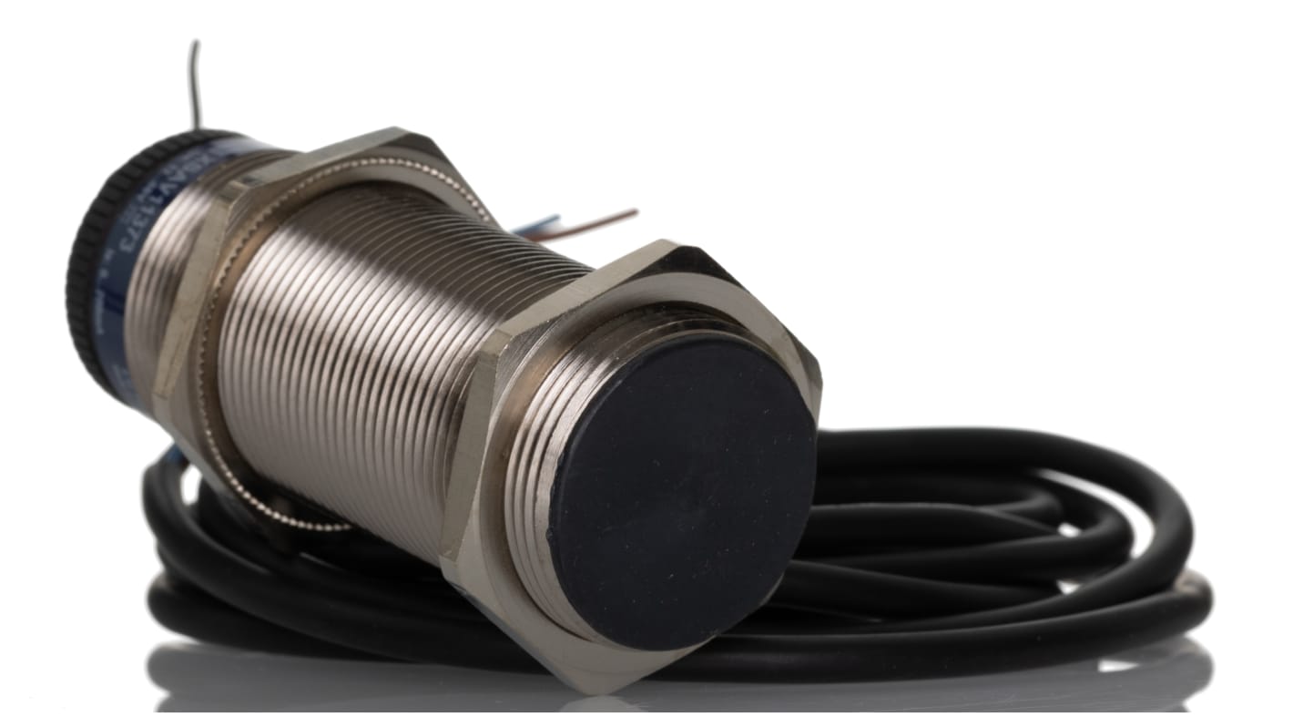 Telemecanique Sensors Inductive Barrel Proximity Sensor, M30, 10 mm Detection, PNP NC, 12 → 48 V dc