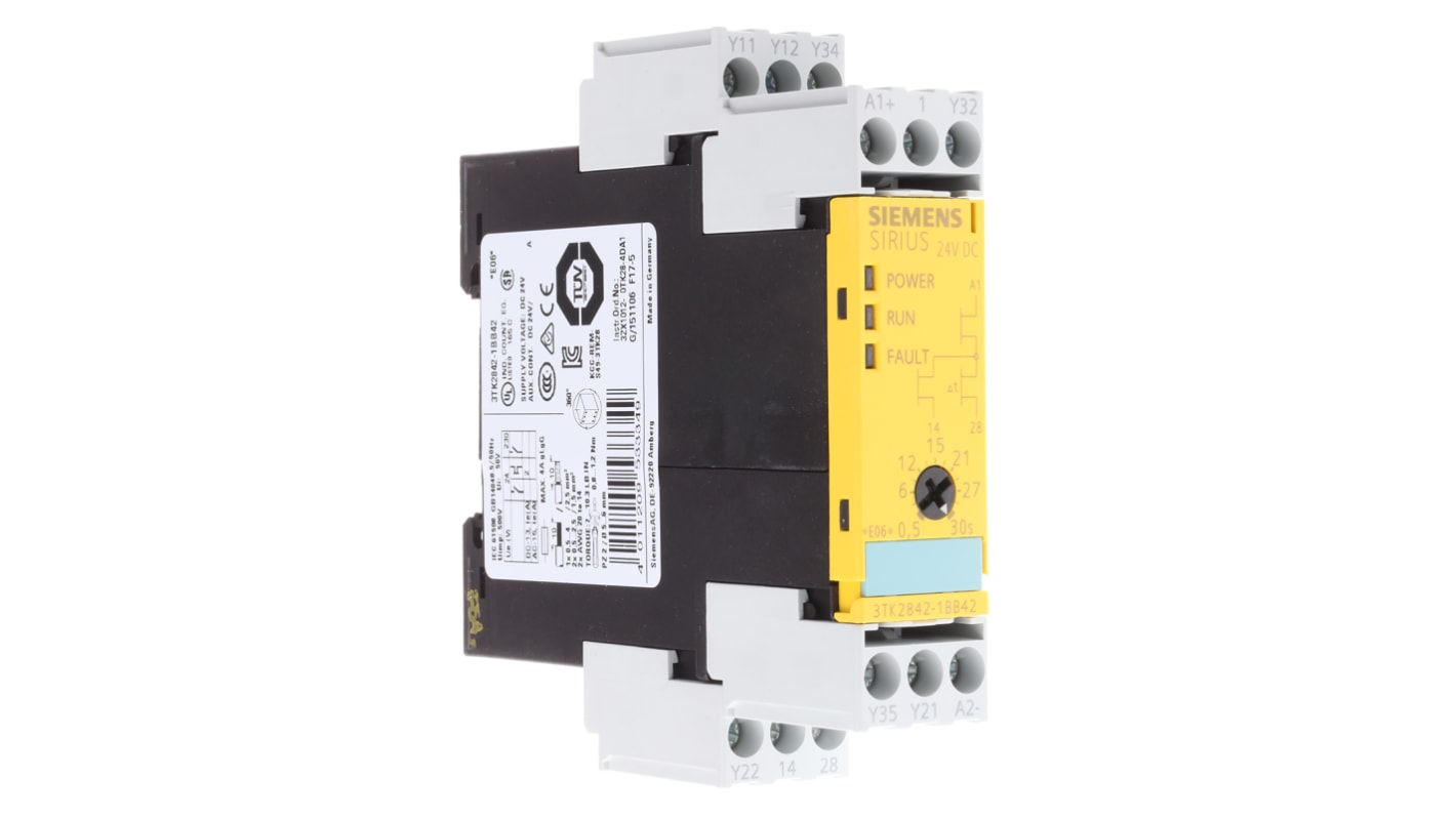 Siemens 3TK28 Safety Relay, 24V dc, Single Channel, 1 Safety Contacts