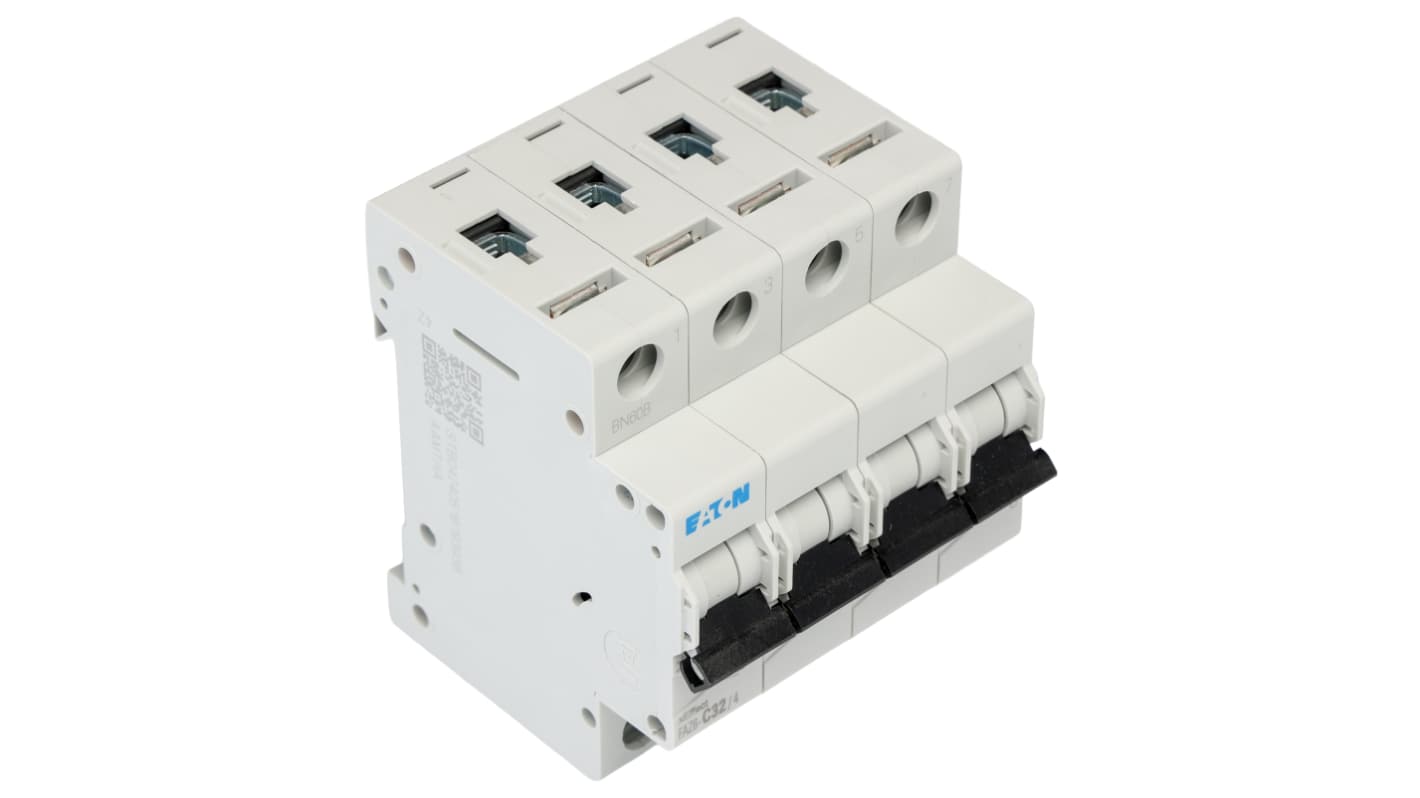 Eaton xEffect MCB, 4P, 32A Curve C, 230 → 400V AC, 6 kA Breaking Capacity