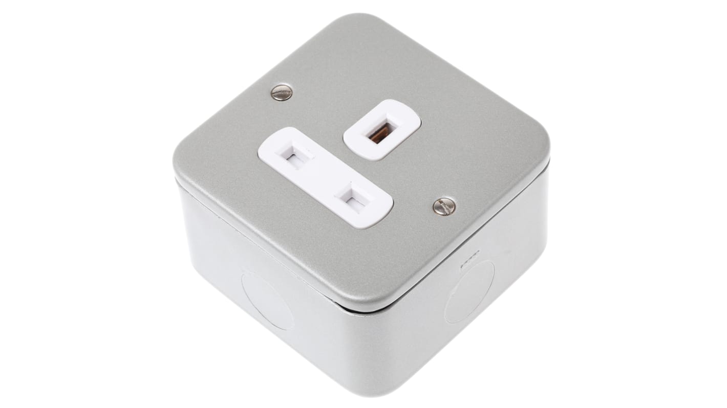 Deta Metalclad 1 Gang Plug Socket, 0 Poles, 13A, Type G - British, Indoor Use