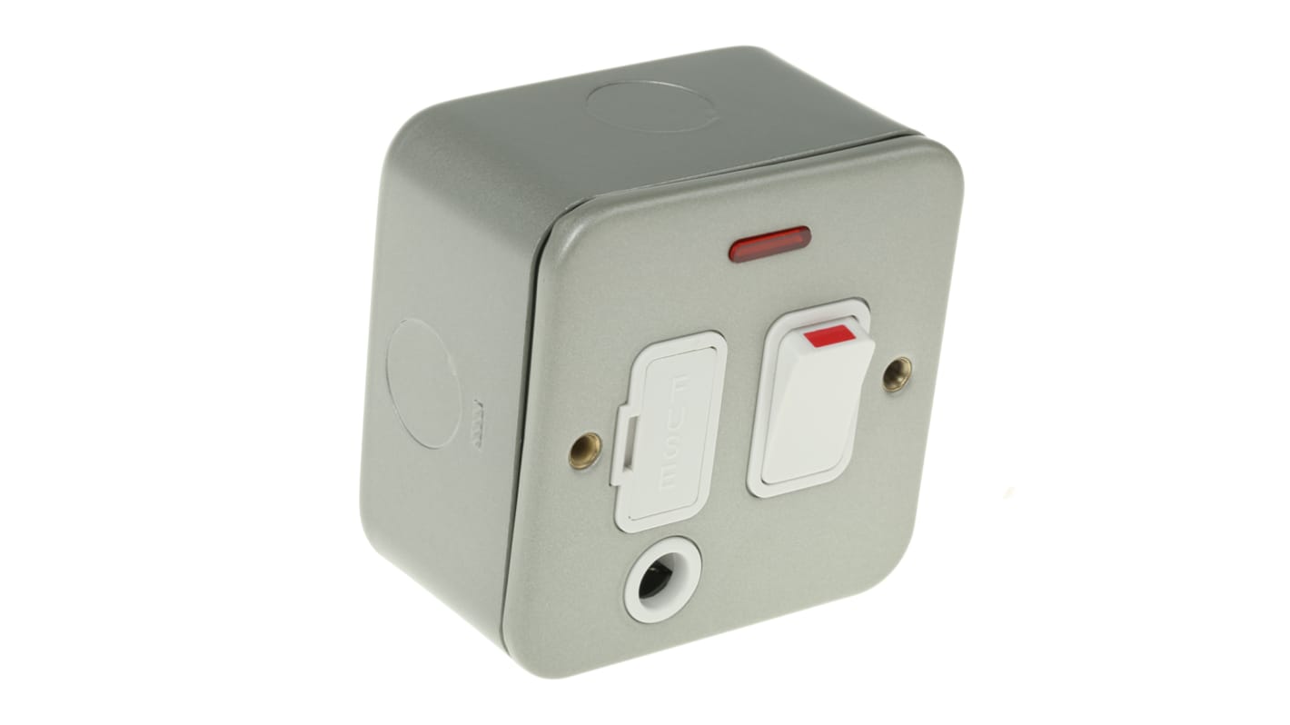 Deta Abzweigdose, abgesichert 1 Ausbrüche mit Schalter 25mm min. 230V ac 13A BS 1362