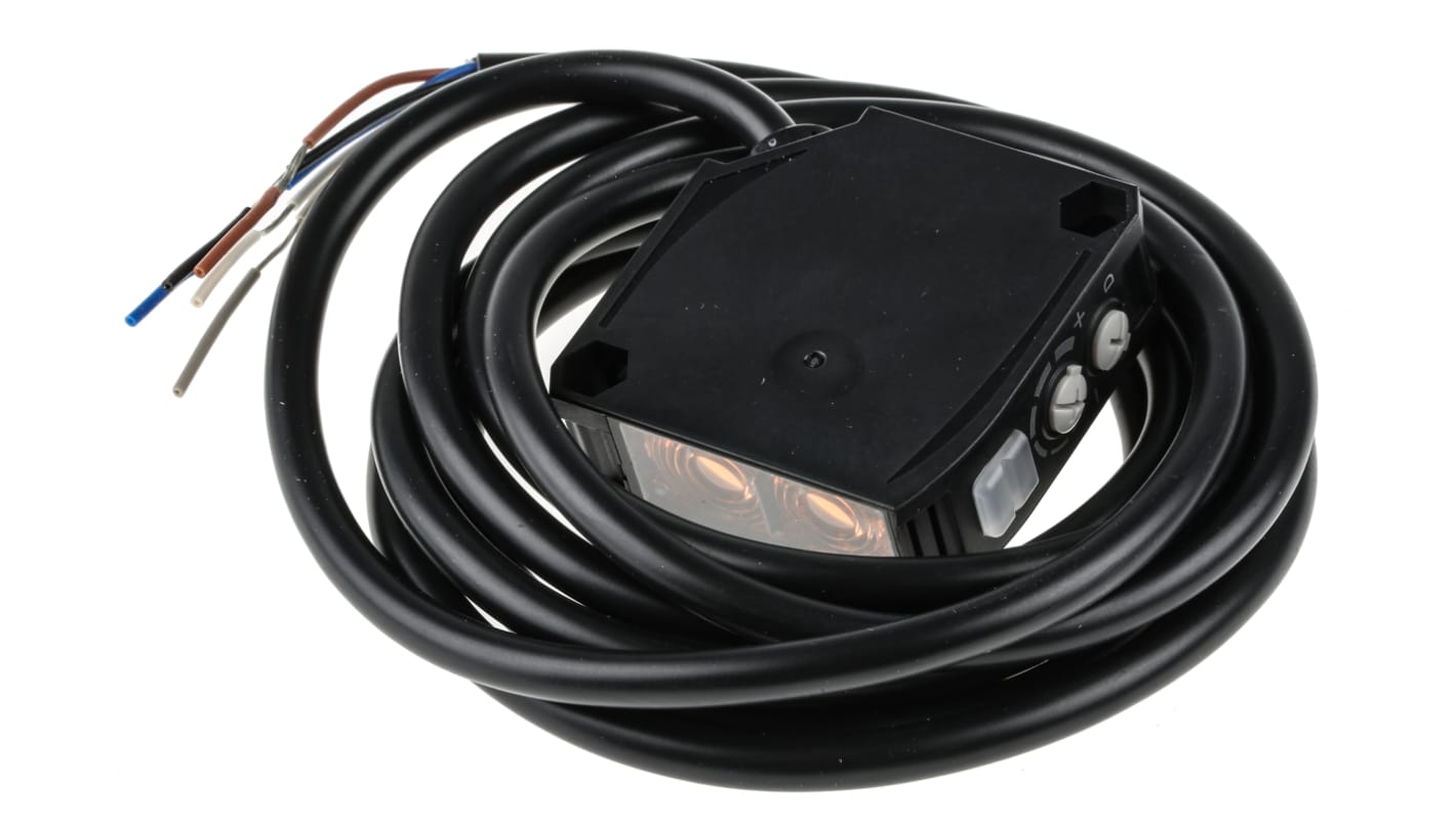 Rs-Online Sensore fotoelettrico Rettangolare Omron a diffusione rilevamento 2 5 m uscita Relè