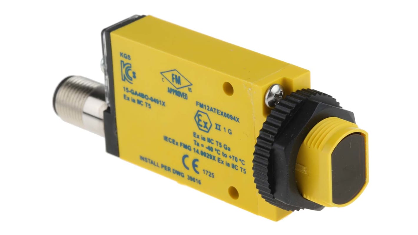 Banner Retroreflective Photoelectric Sensor, Block Sensor, 2 m Detection Range