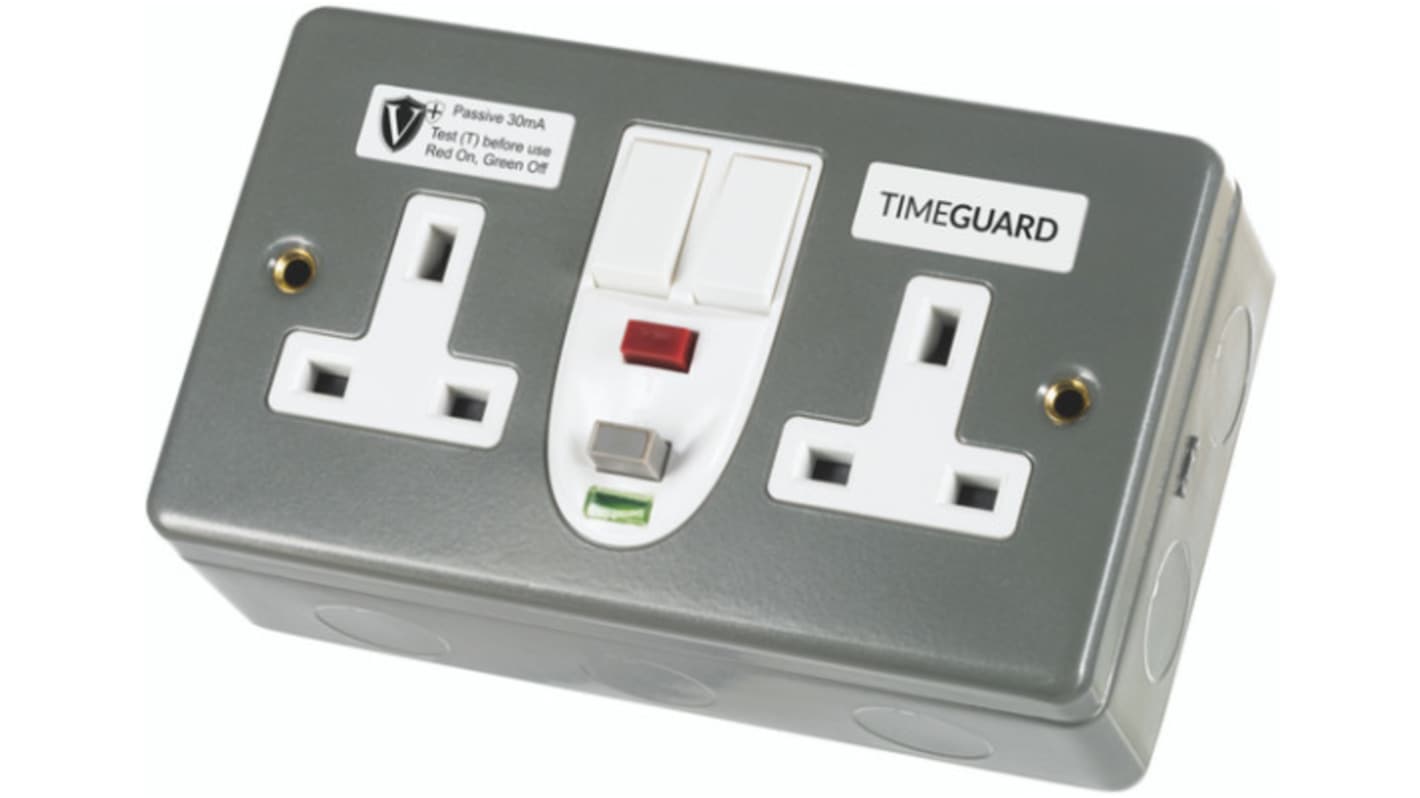 Conector hembra RCD Timeguard, 230 V ac, 30A con interruptor, Plástico
