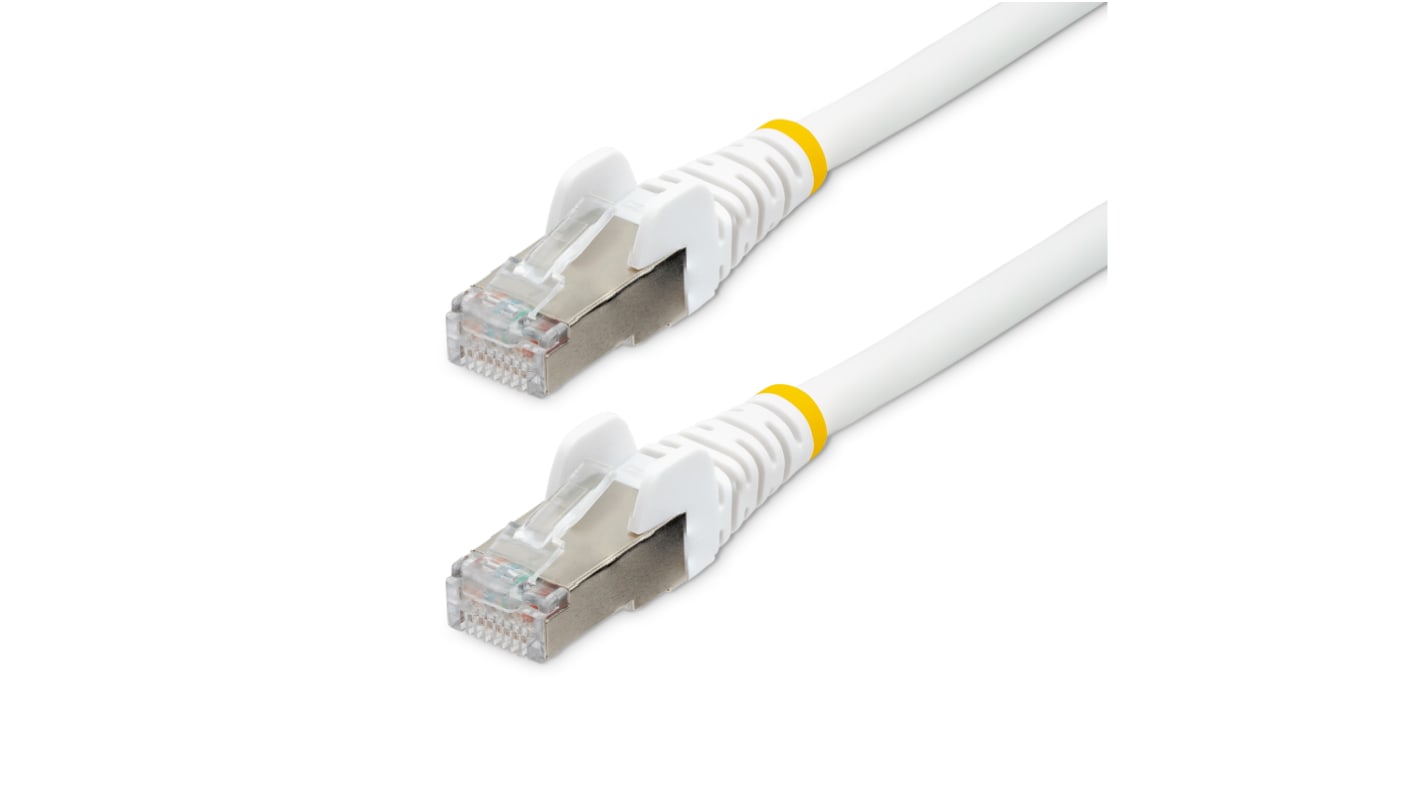 Cable Ethernet Cat6a apantallado StarTech.com de color Blanco, long. 1.5m, Libre de halógenos y bajo nivel de humo