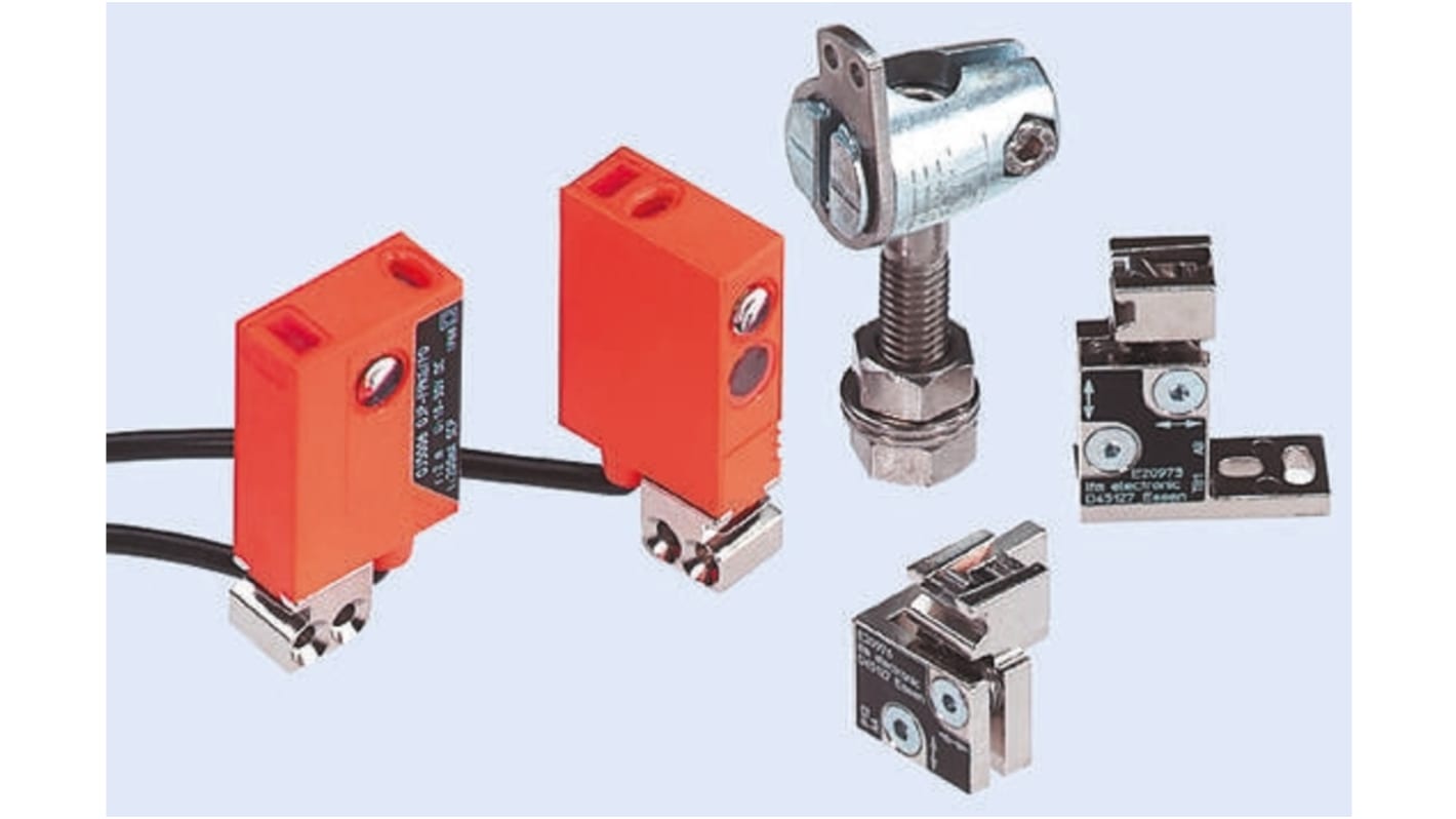 ifm electronic Retroreflective Photoelectric Sensor, Block Sensor, 2 m Detection Range