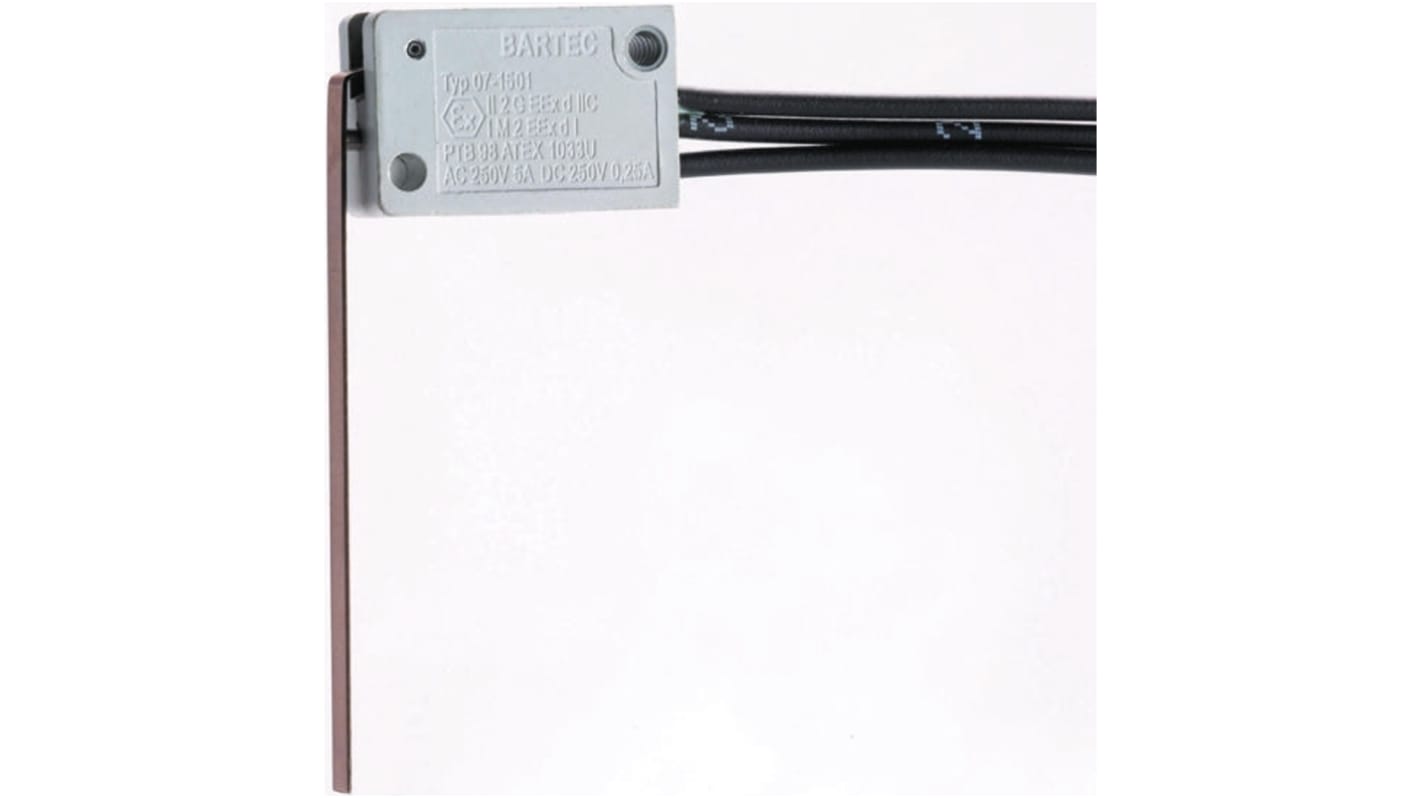 Bartec Plunger Limit Switch, NO/NC, IP54, Duroplast Housing, 250V ac Max, 5A Max