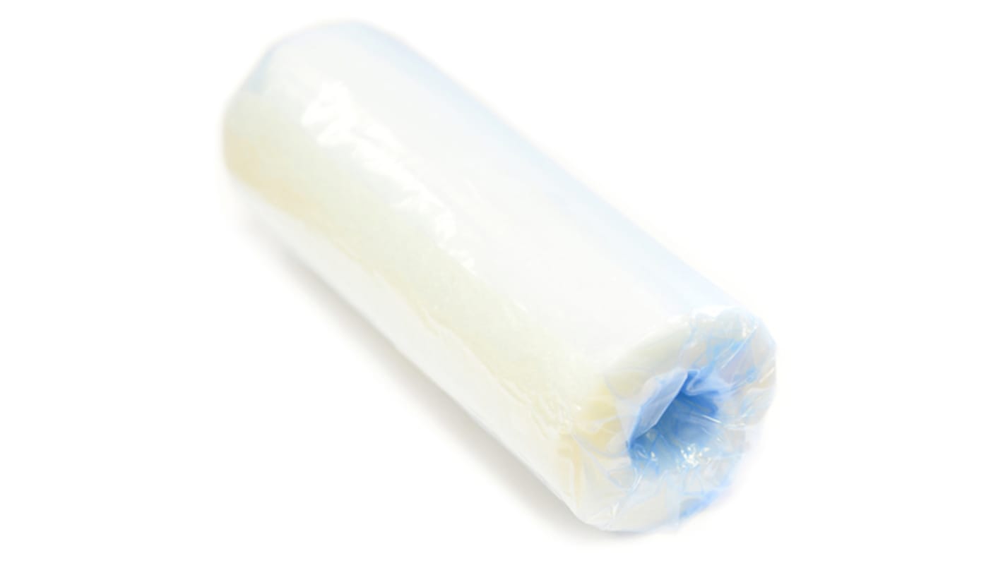 Static foam roller outlet
