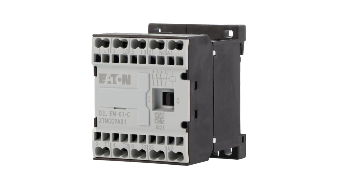 Eaton Contactor, 110 Coil, 3-Pole, 42 A, 3 kW, 1N/C, 690 V