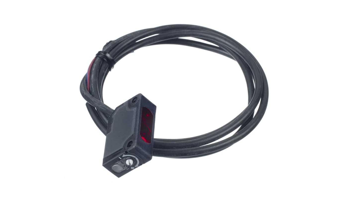 Idec Diffuse Photoelectric Sensor, Block Sensor, 700 mm Detection Range