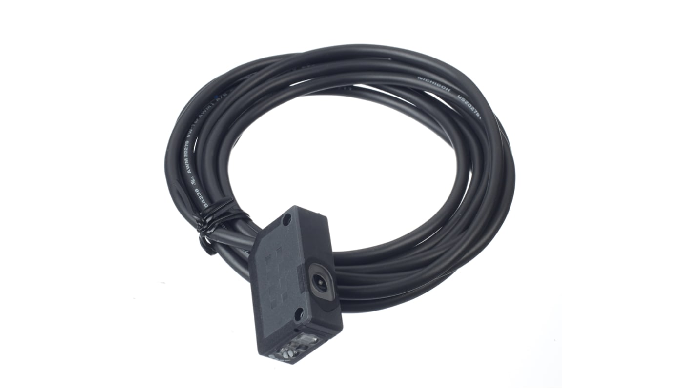 Idec Retroreflective Photoelectric Sensor, Block Sensor, 2 m Detection Range