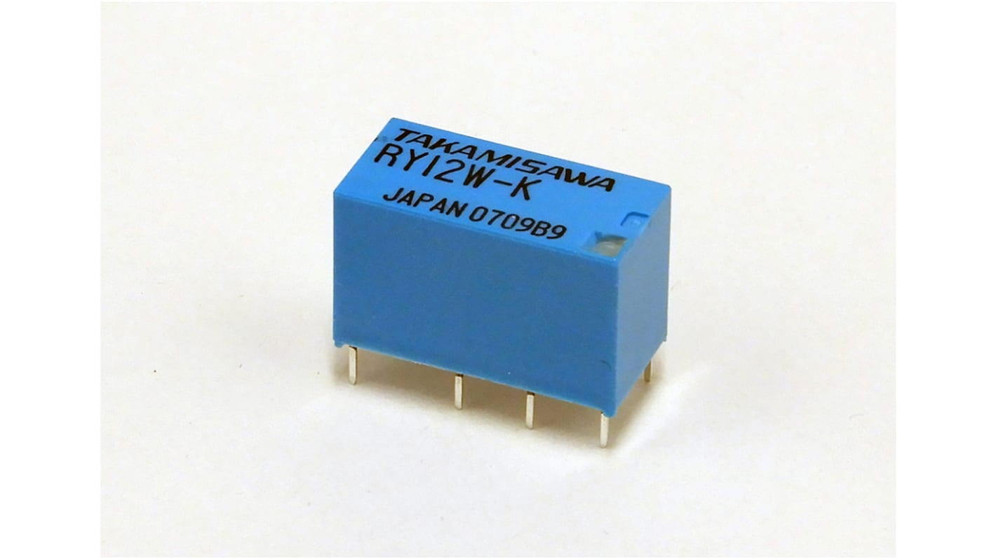 Fujitsu Through Hole Signal Relay, 4.5V dc Coil, 1A Switching Current, DPDT