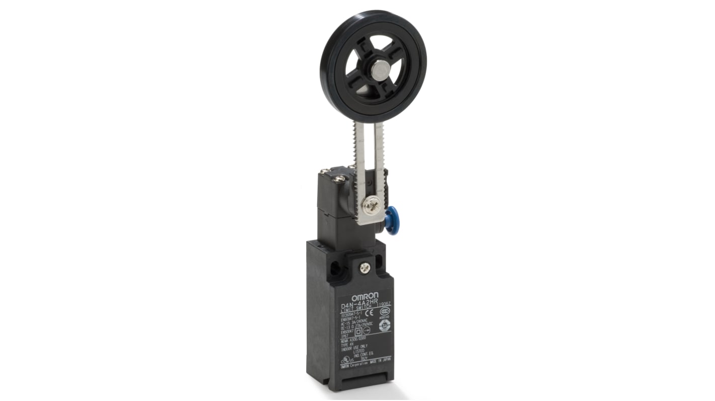 Omron Adjustable Roller Lever Limit Switch, 1NC/1NO, IP67